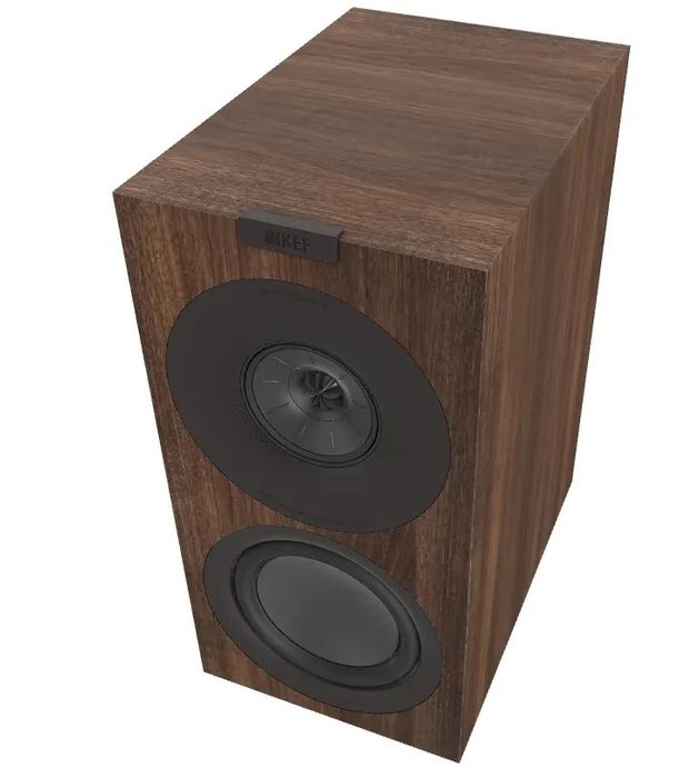 Kef Q Concerto meta