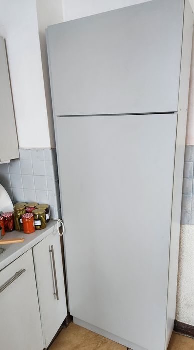 Szafa szafka kuchenna wysoka wąska szara