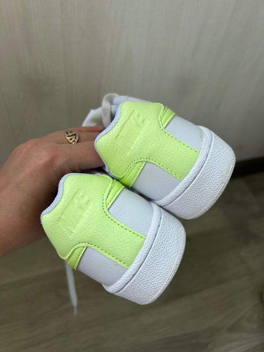 Кеди білі   Nike