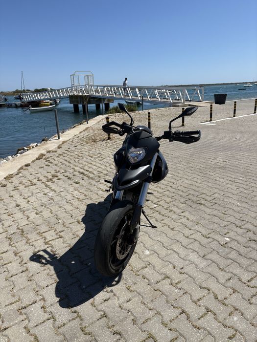 Ducati Hypermotard 796