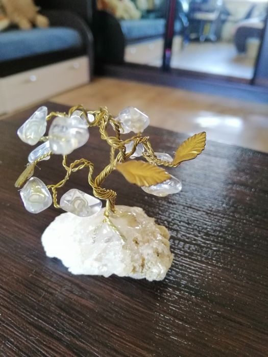 Дерево горный хрусталь