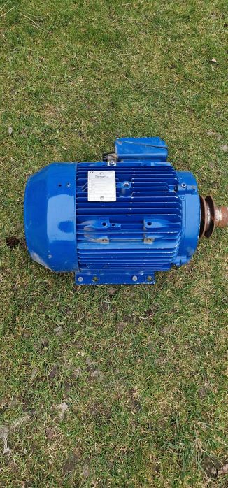 Silnik elektryczny siłowy  3.0 kW Tamel 380v
