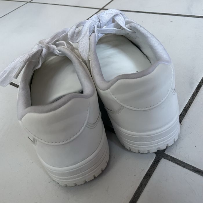 Sneakesy Graceland 39 biale