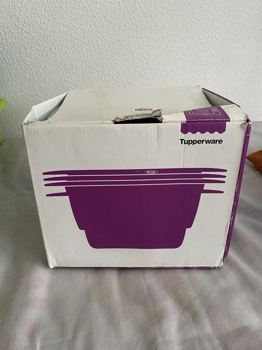 Micro urban tupperware millenial