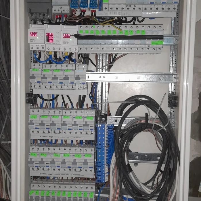 ПОСЛУГИ електрика