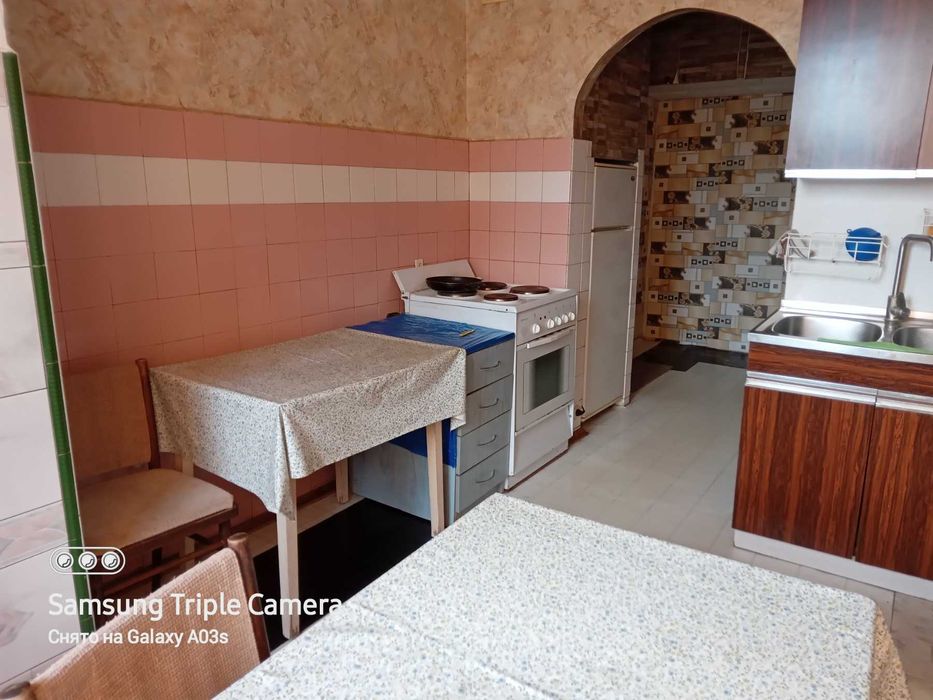 Місце у 2-місній жін. кімнаті Потижнево або Помісячно Початок Троєщини