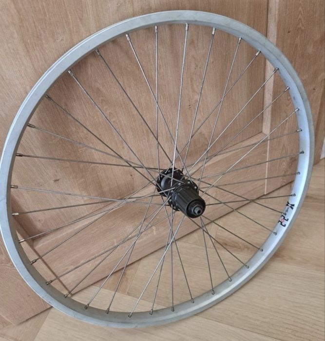 Koło rowerowe 24 cale tył na kasetę 8-10 rzedów disc centerlock
