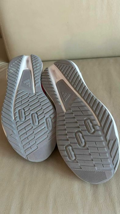 Adidasy do biegania 39 1/3, jak nowe