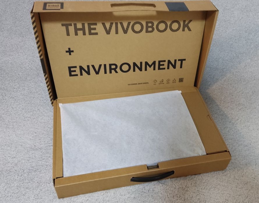 Ігровий ноутбук Asus.