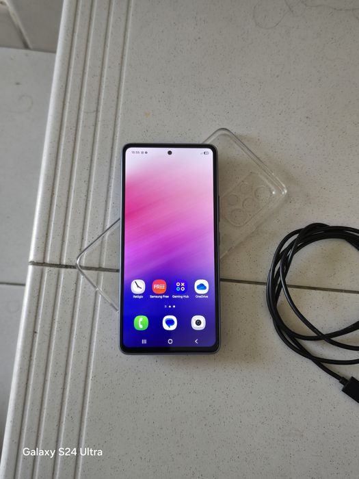 Vendo ou troco Samsung a53  256 5g ler descrição negociáv