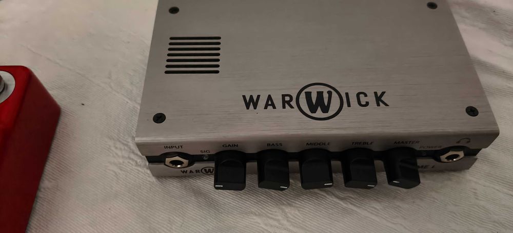 Warwick Gnome 200watt I.