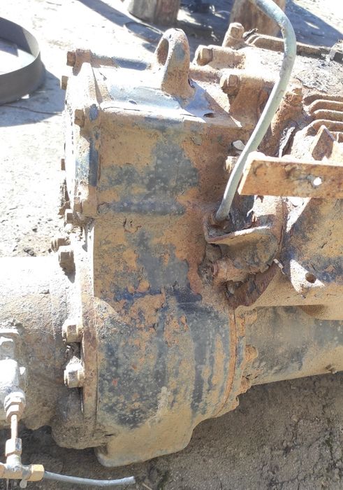 Роздатка раздатка роздавальна раздаточная коробка Татра 815