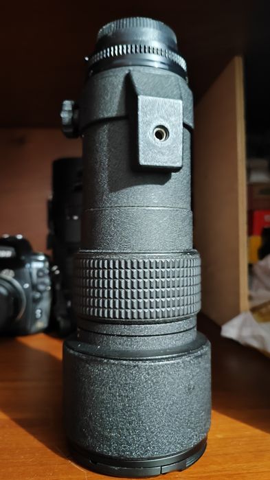 Nikon Afd 300 f4