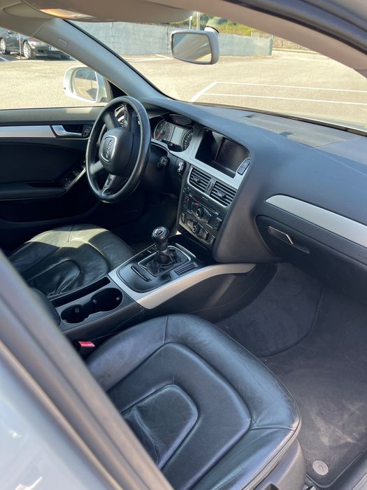 AUDI A4 (B8) Avant 2.0 TDI 143 cv