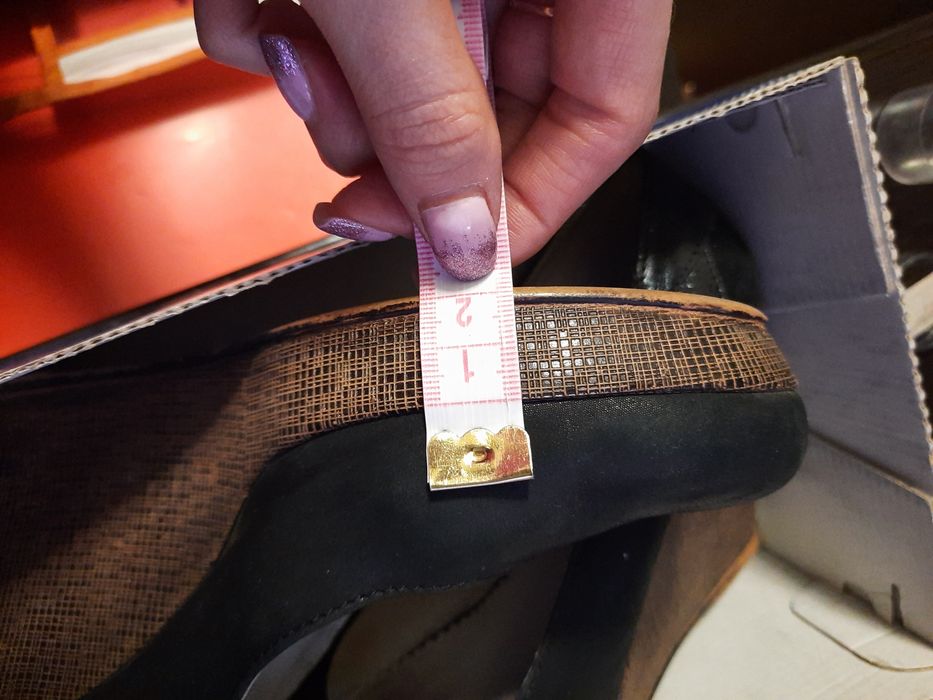 Кожаные туфли 40 размер