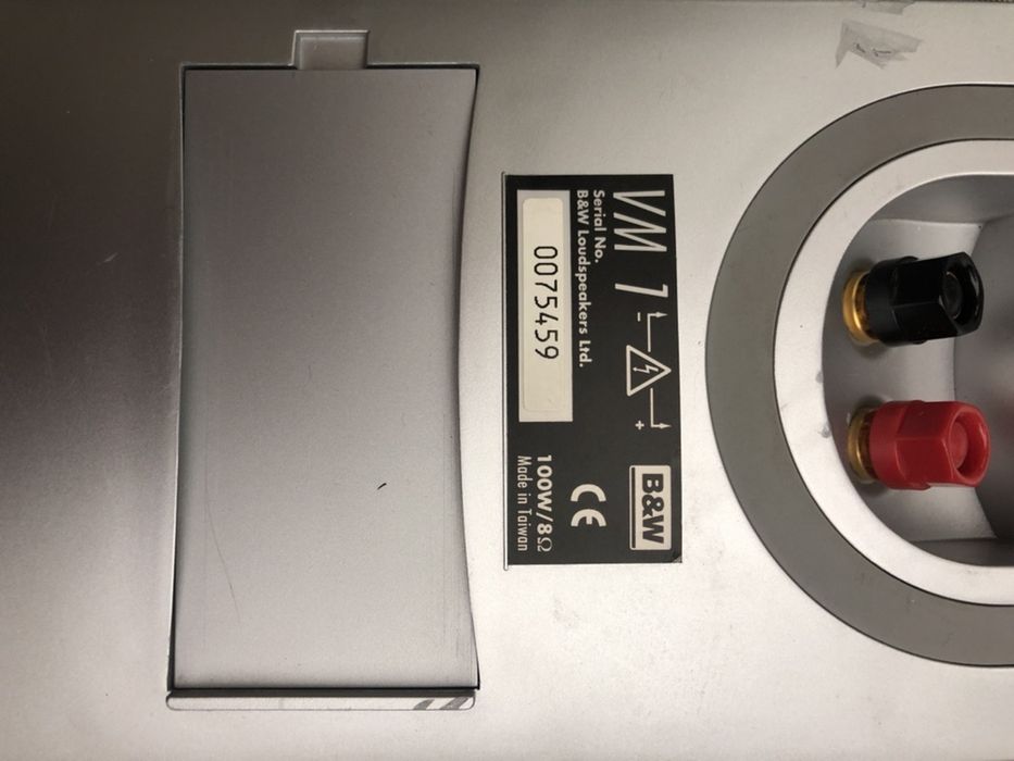 акустика B&W VM1