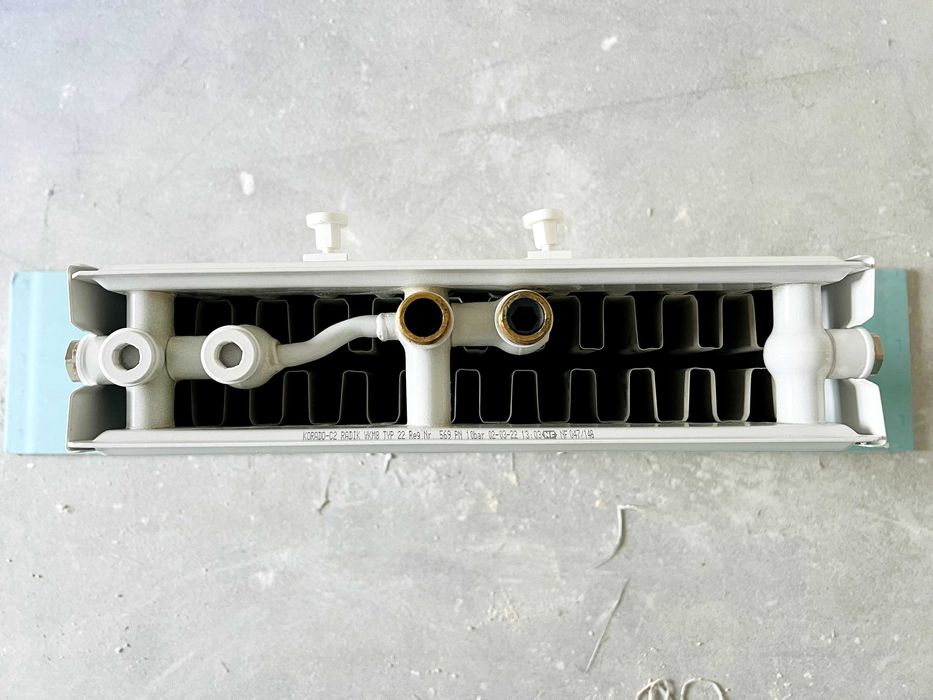 Grzejnik pokojowy | Korado Radik VKM8 | 672 W | Nowy