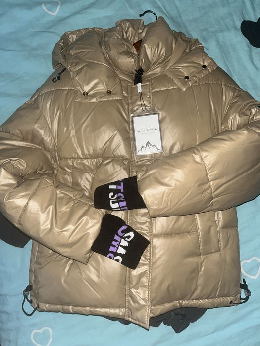 Продам пуховик