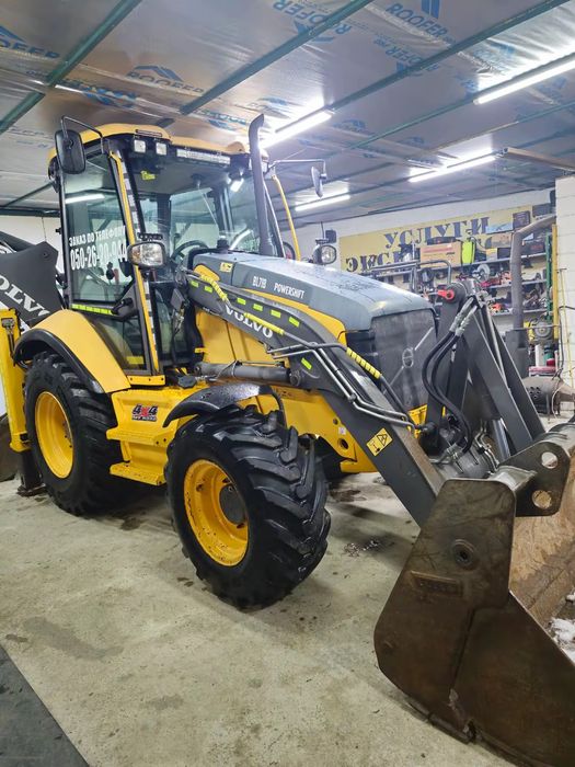 оренда мініекскаватора екскаватора навантажувача