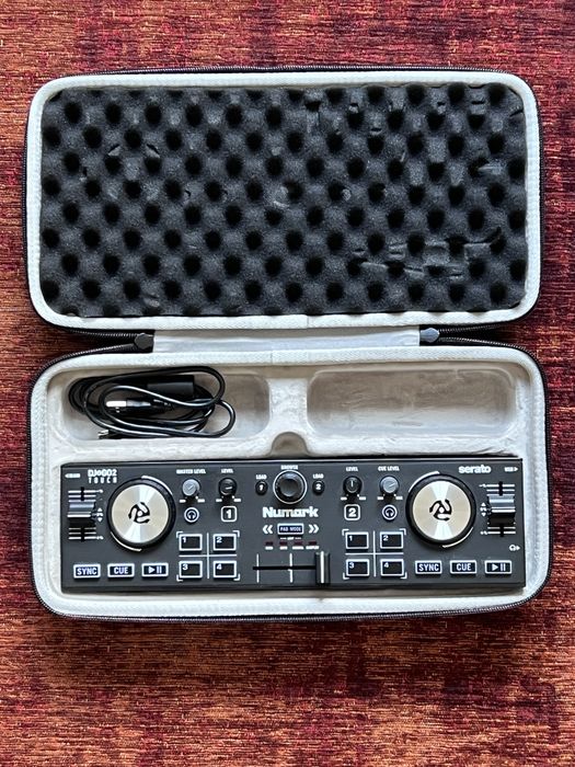 Controlador Numark Dj2Go2Touch