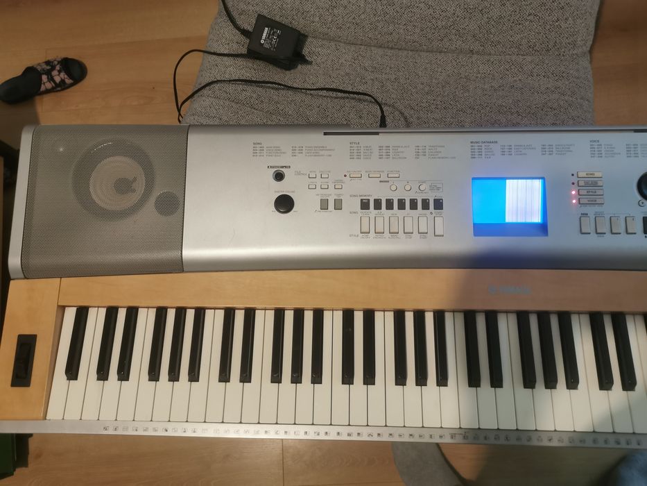 Yamaha dgx 620 piano