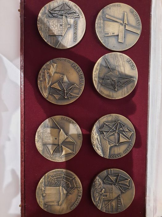 Colecção Moinhos de Portugal (autoria de Vasco Berardo) (1973)
8 medal