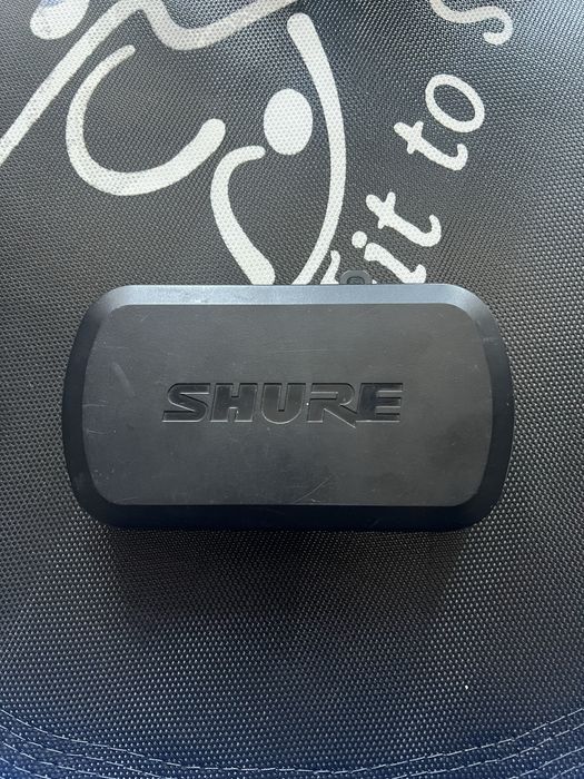 Shure універсальна радіосистема