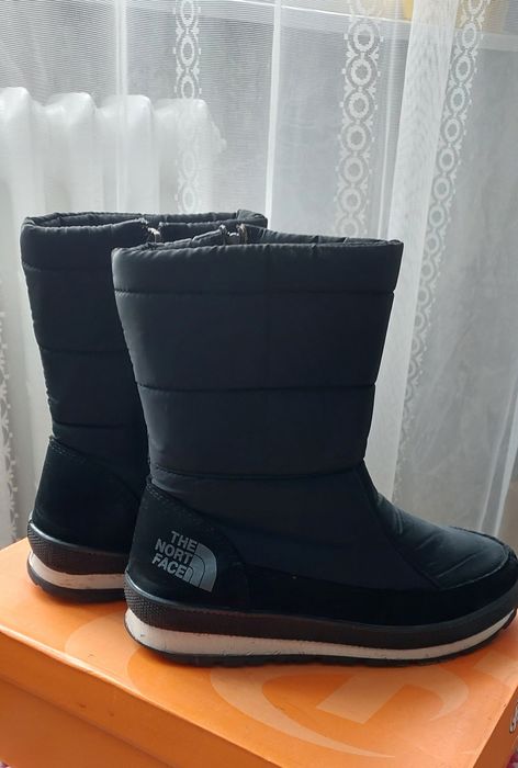 Продам зимние сапоги 37р.