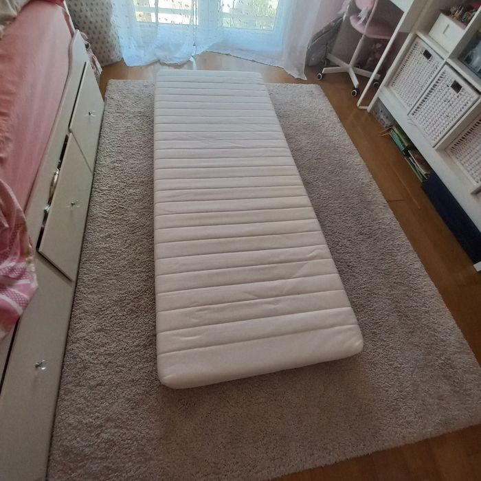 IKEA Memory Foam Mattress – Lightly Used64564199518722121