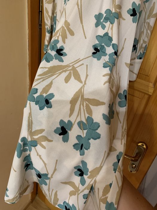Нове фірмове плаття H&M.