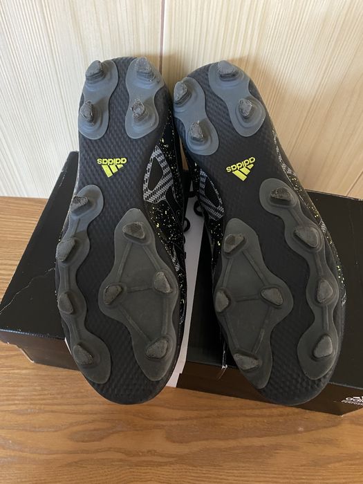 Korki Adidasa X 15.4 rozm 42 / 8.5