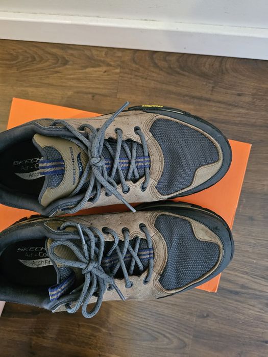 Buty Skechers Air-Cooled ArchFit Goodyear 44