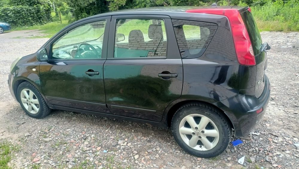 Nissan Note 2007р (автомат)