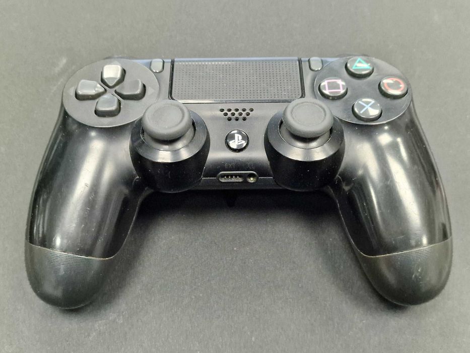 PS4 Slim 1TB + oryginalny dualshock / + 4 gry video / Grade B / Gwarancja 12 miesięcy / Playstation 4 Slim