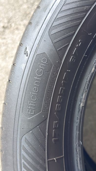 Pneus 175/65r17 Goodyear EfficientGrip Performance 2 com 75% piso