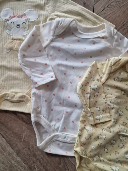 Zestaw body rozm 0-3m cena z wysyłką