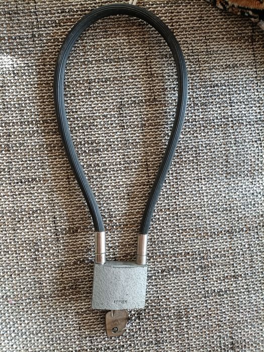 Продам навесной замок СССР