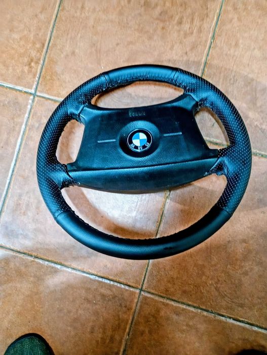 Volante BMW E46 e outros