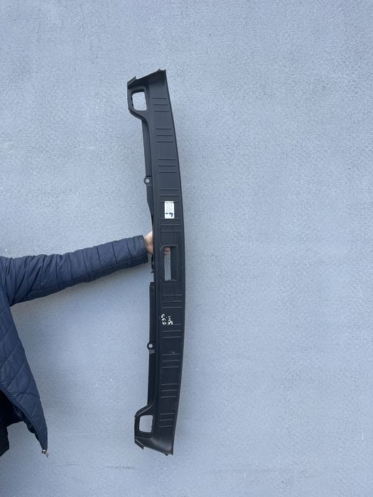 BMW E39 Турінг Накладка Борта Підлоги Багажника Пластик Універсал е39