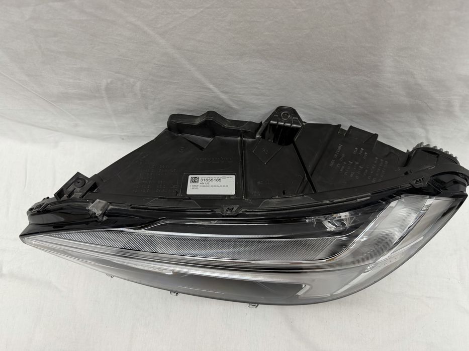 Lampa Lewy Przód VOLVO V90 S90 FULL LED 17-23r.
