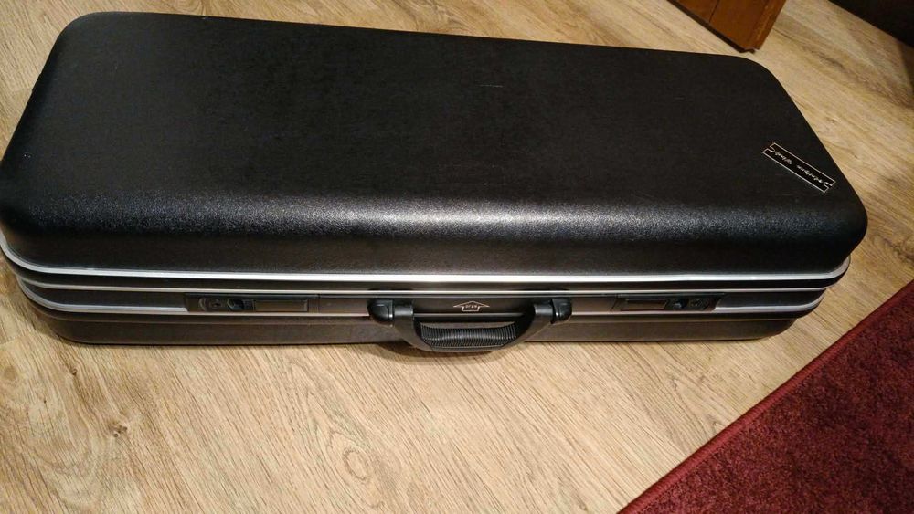 Saksofon tenorowy ANTIGUA- WINDS  super stan !