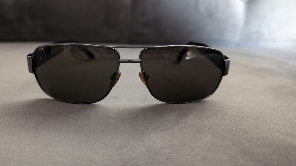 Óculos Pierre Cardin pretos
