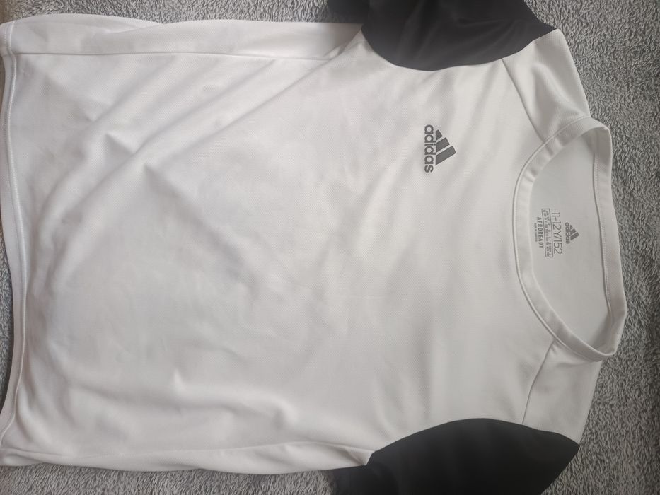 Komplet adidas na W-f