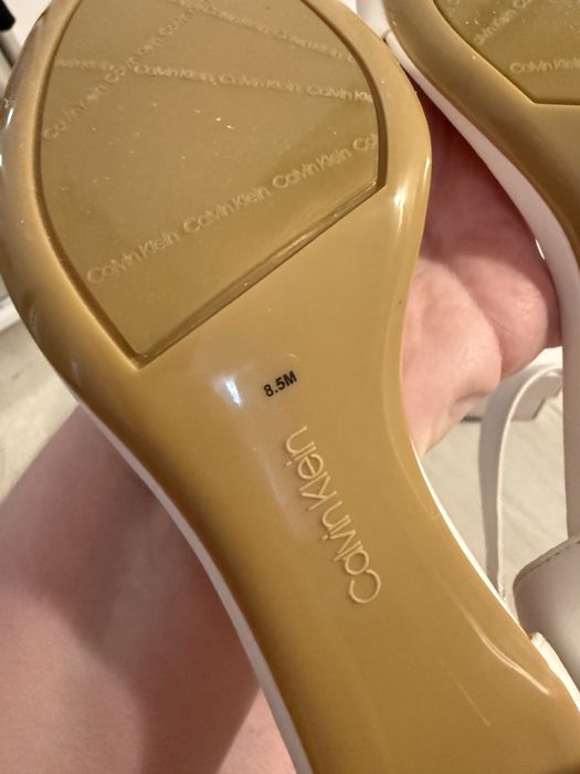 Босоніжки calvin klein 38.5 р