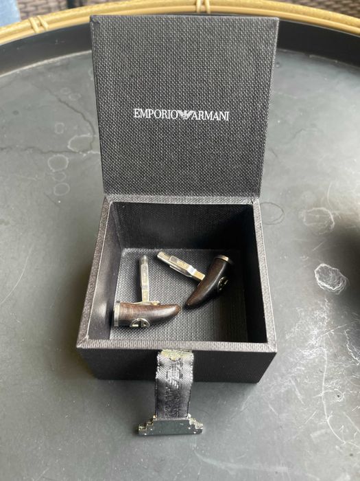 BOTÕES DE PUNHO PRATA EMPORIO ARMANI - ORIGINAIS NA EMBALAGEM