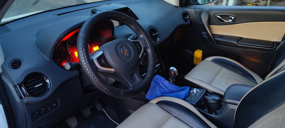 Рено Колеос 2009