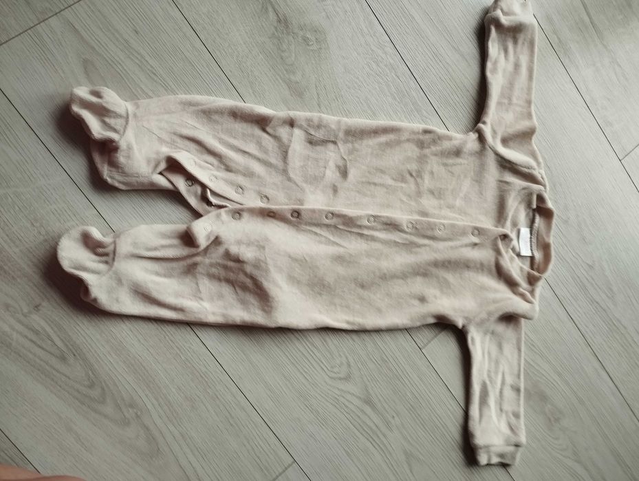 Zestaw ubrań dla dziewczynki 62