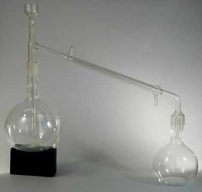 Набір для дистиляції води для кабінету хімії лаболаторний вінтаж