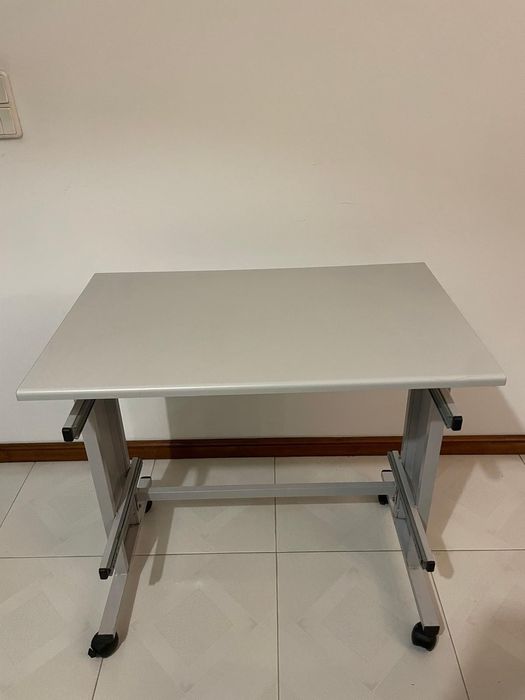 Secretária escritório