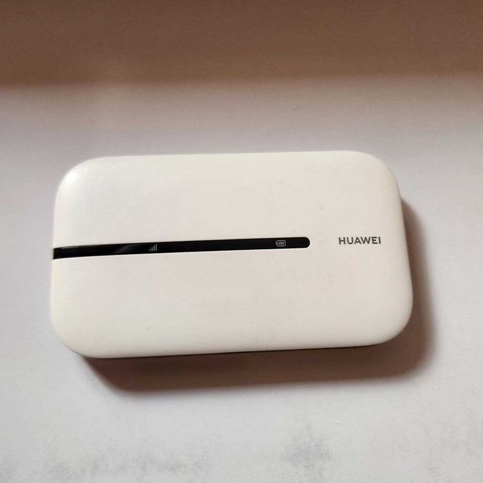 4G LTE Wi-Fi роутер мобільний Huawei E5576-320 чудове рішення для подорожей, навчання, роботи й багатьох інших сценаріїв. Автономність 6.5 годин
